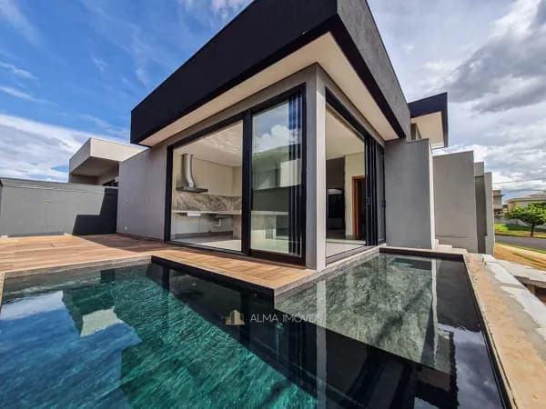 Casa Térrea de Alto Padrão – Condomínio Alto do Castelo 1