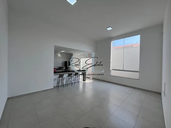 Casa em Divinópolis - Geraldo Pereira