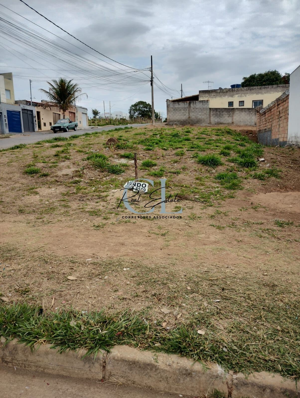 Lote à venda no bairro Padre Eustáquio - Divinópolis/MG