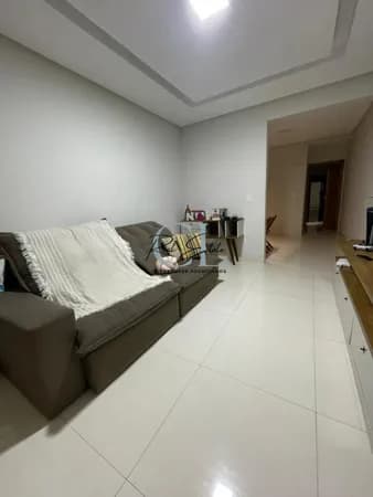 Casa em Divinópolis - Vila Romana