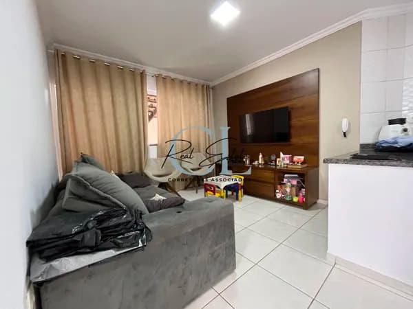 Casa em Quintino, Divinópolis/MG