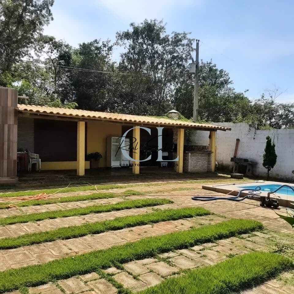 Fazenda/Sítios/Chácaras em Divinópolis - Centro