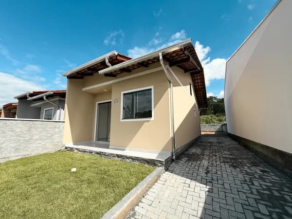 Casa com 2 dormitórios no Parque Arapongas em Indaial