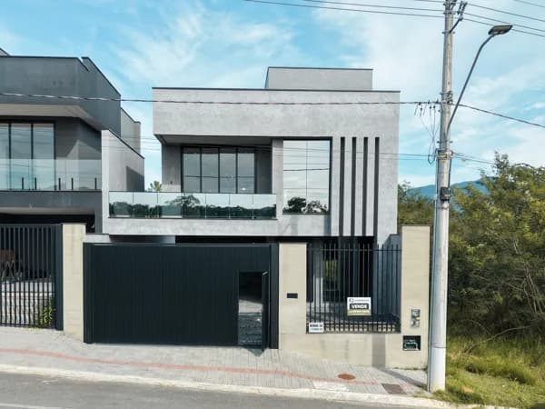 Sobrado Alto Padrão no Loteamento Via Elegance, Indaial/SC
