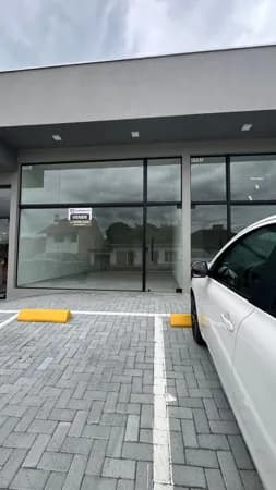 Sala/Conjunto em Indaial - Estados