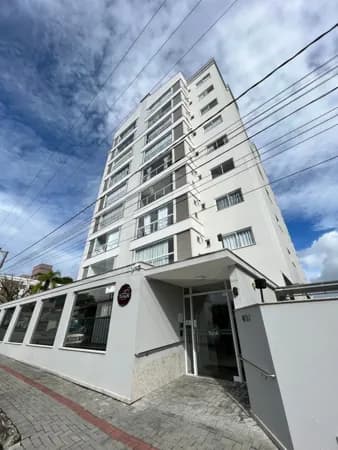 🏢 Apartamento à venda no Bairro dos Estados – Indaial/SC