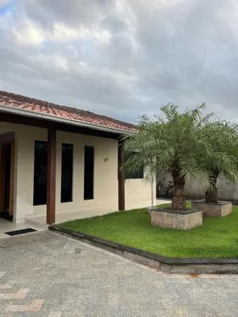 Casa com suíte no bairro Benedito em Indaial! 🏡