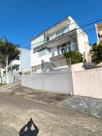 Casa Alto Padrão em Primeiro de Maio, Brusque/SC