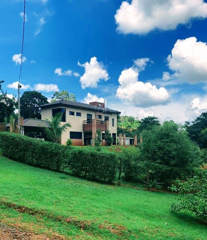 Casa Sobrado em Recanto da Amizade, Botucatu/SP