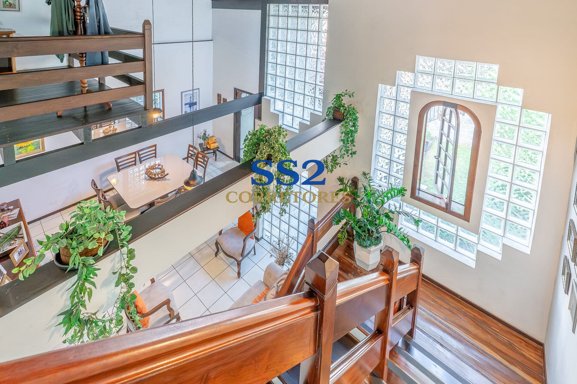Excelente Casa para Moradia e Comercial