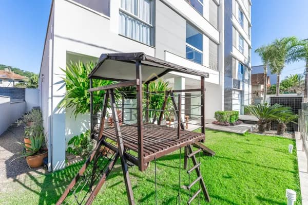 Apartamento no Bairro Escola Agrícola!