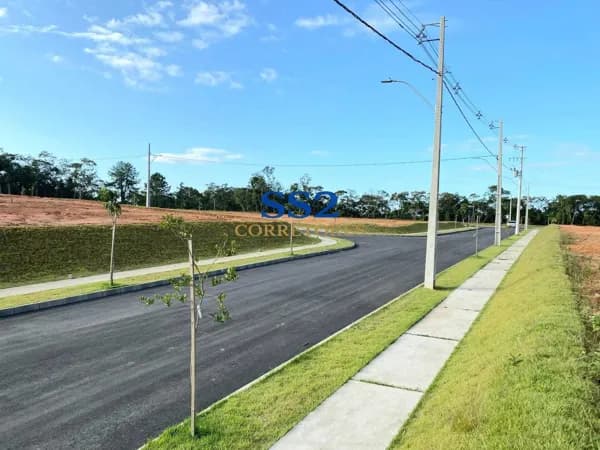 Excelência e oportunidade se encontram neste terreno plano.