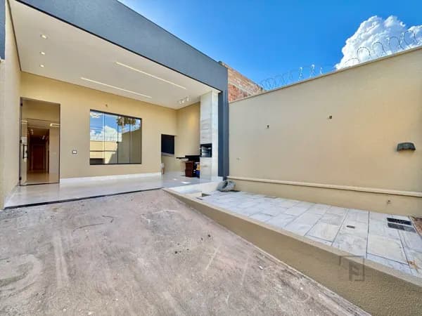 Casa nova com 3 quartos sendo uma suíte a venda no Residencial Marilia