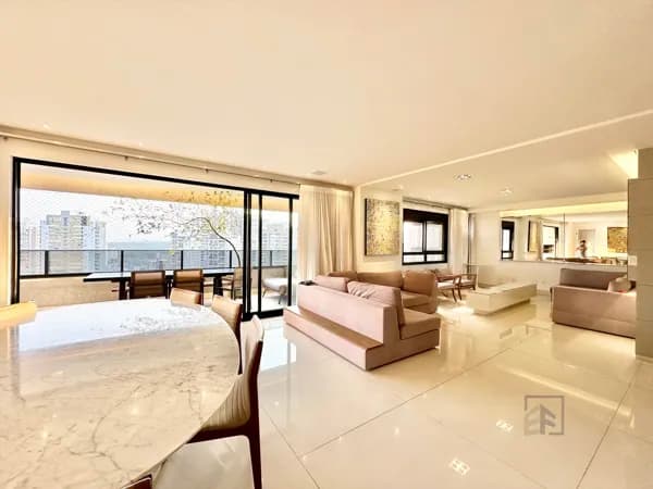 Apartamento com 3 suítes plenas com vista para o Parque Flamboyant a venda no Bairro Jardim Goiás em Goiânia