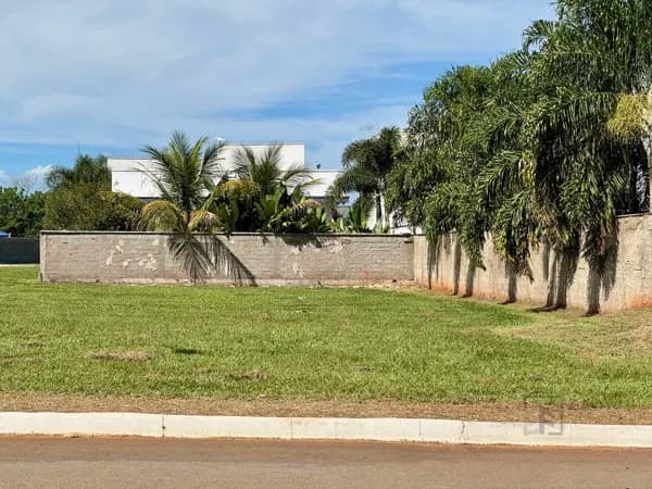 Lote a venda condomínio Portal do Sol Green
