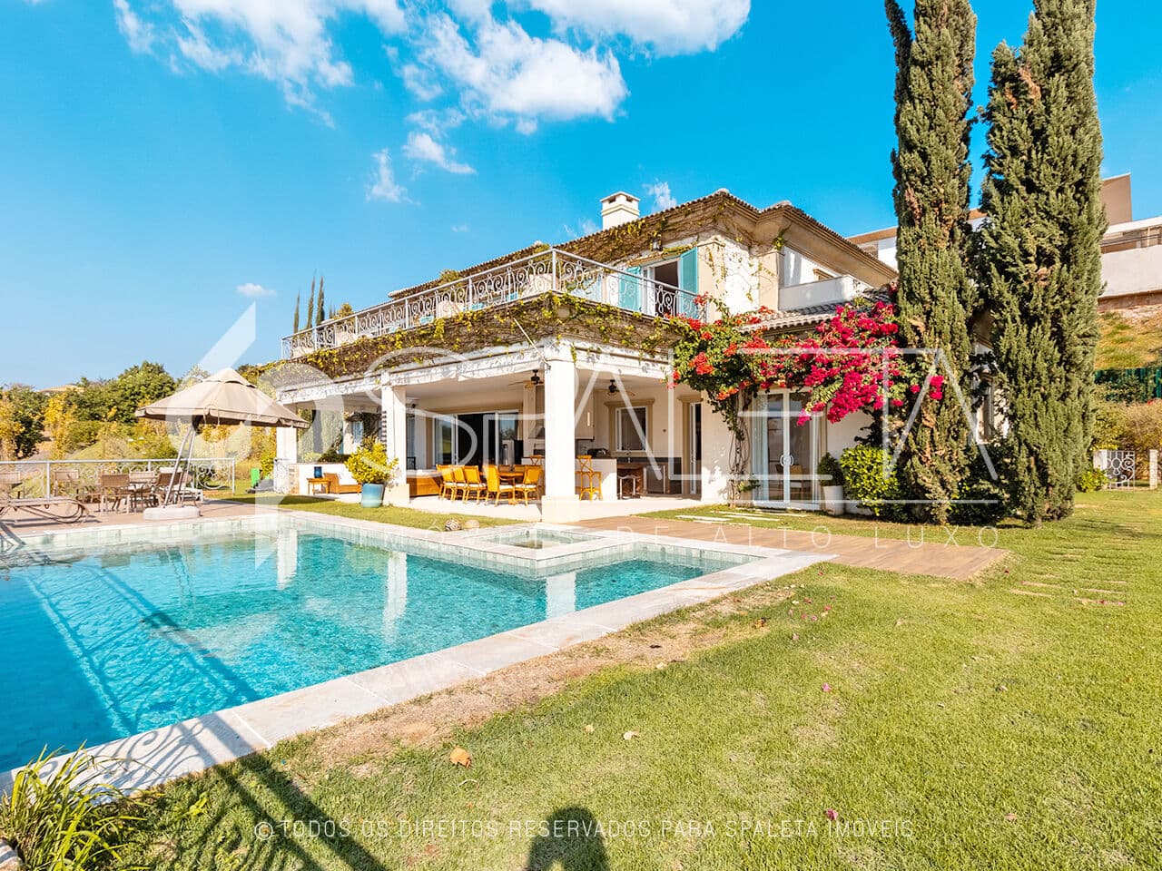 Casa toscana na Fazenda da Grama | Praia da Grama