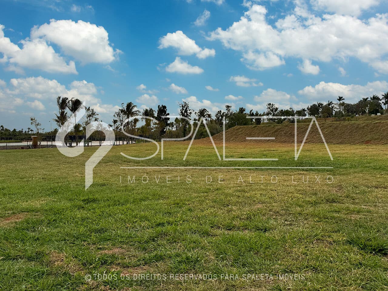 Terreno com vista para a Praia da Grama em Itupeva