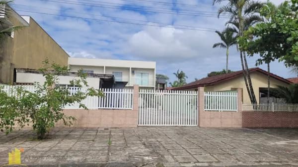 Sobrado + casa em Balneário Nereidas, Guaratuba/PR