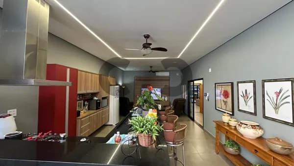 Casa com Escritório no Jardim Cajubá - Sertãozinho - SP