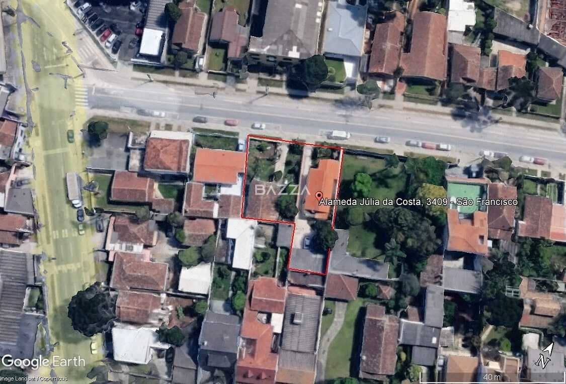Terreno à venda no bairro Campina do Siqueira em Curitiba/PR