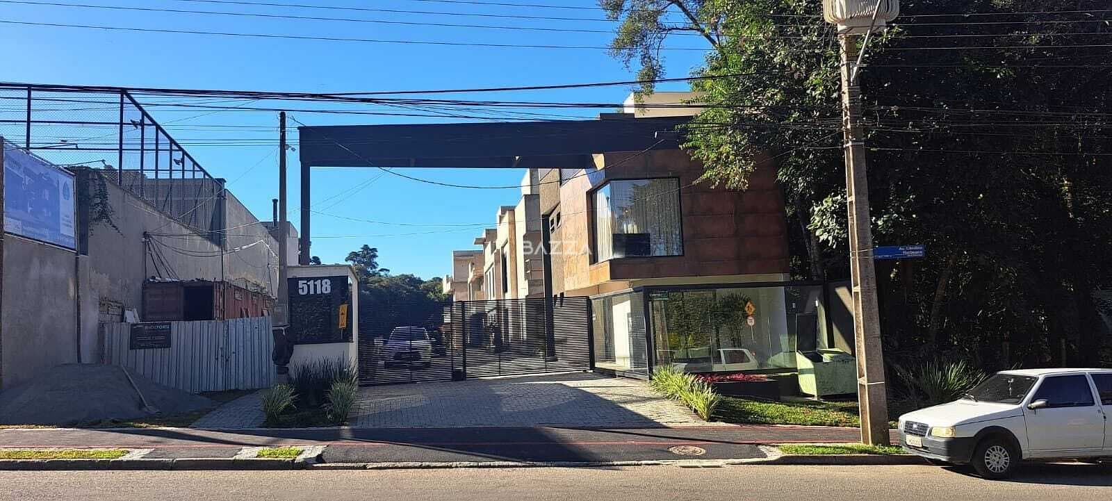 Casa em condomínio em Sta Felicidade - Curitiba/PR