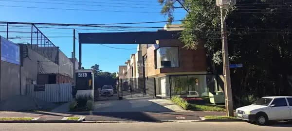 Casa em condomínio em Sta Felicidade - Curitiba/PR