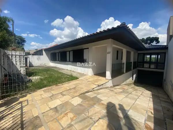 Casa à venda no bairro Seminário em Curitiba/PR