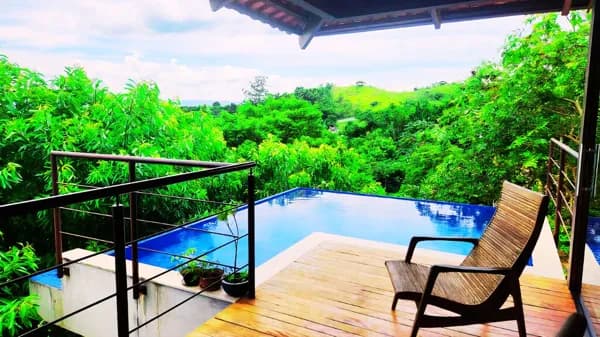Linda Casa Aûsub a venda em Ilhabela