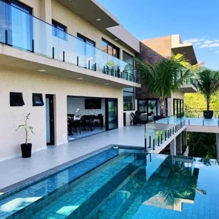 Casa de Luxo com Vista Deslumbrante Para o Mar