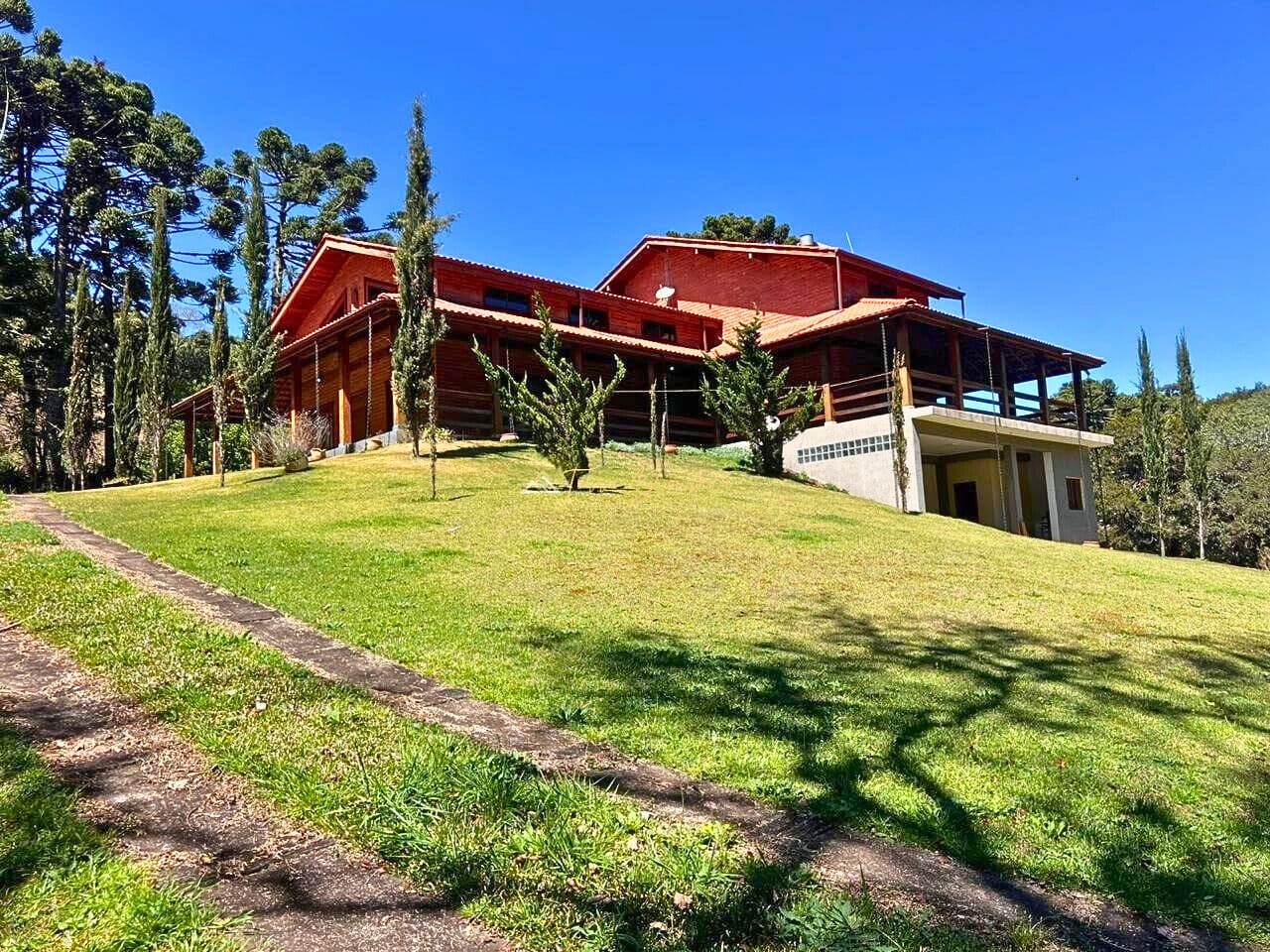 Chácara Alto Padrão | O Refúgio Definitivo em Gonçalves