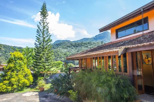 Hospitality & Business: Pousada Pronta para Operação no Eixo Pedra do Baú