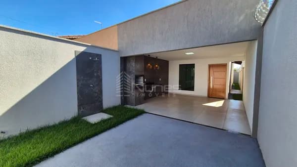 Ótima Casa de 3 Quartos com Suíte e Área Gourmet no Recanto do Bosque Região Noroeste