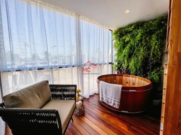Apartamento à venda no bairro Enseada do Suá em Vitória/ES