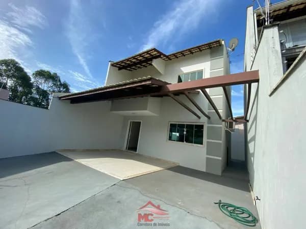 Casa à venda no bairro De Carli em Aracruz/ES