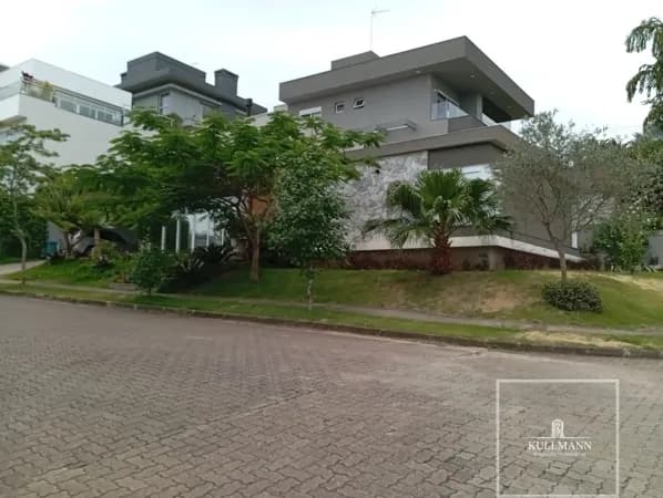 Residência Térrea Contemporânea