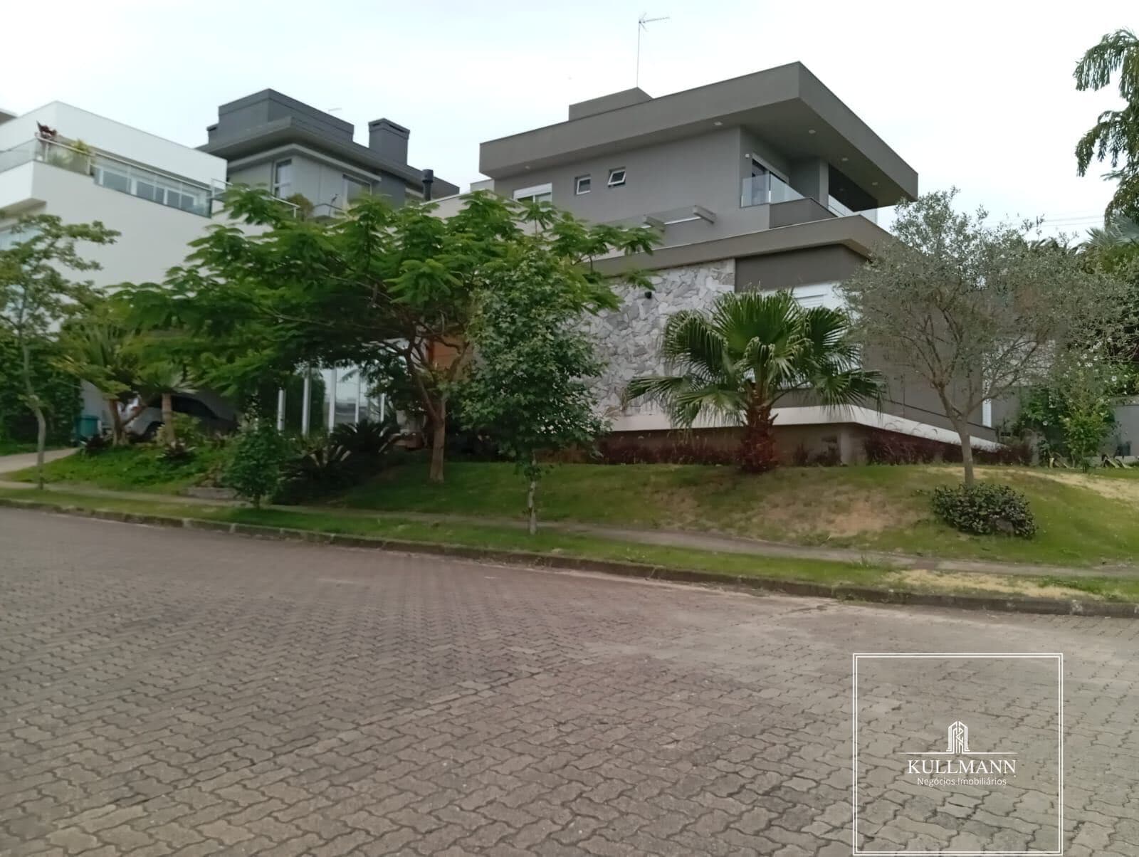 Residência Térrea Contemporânea