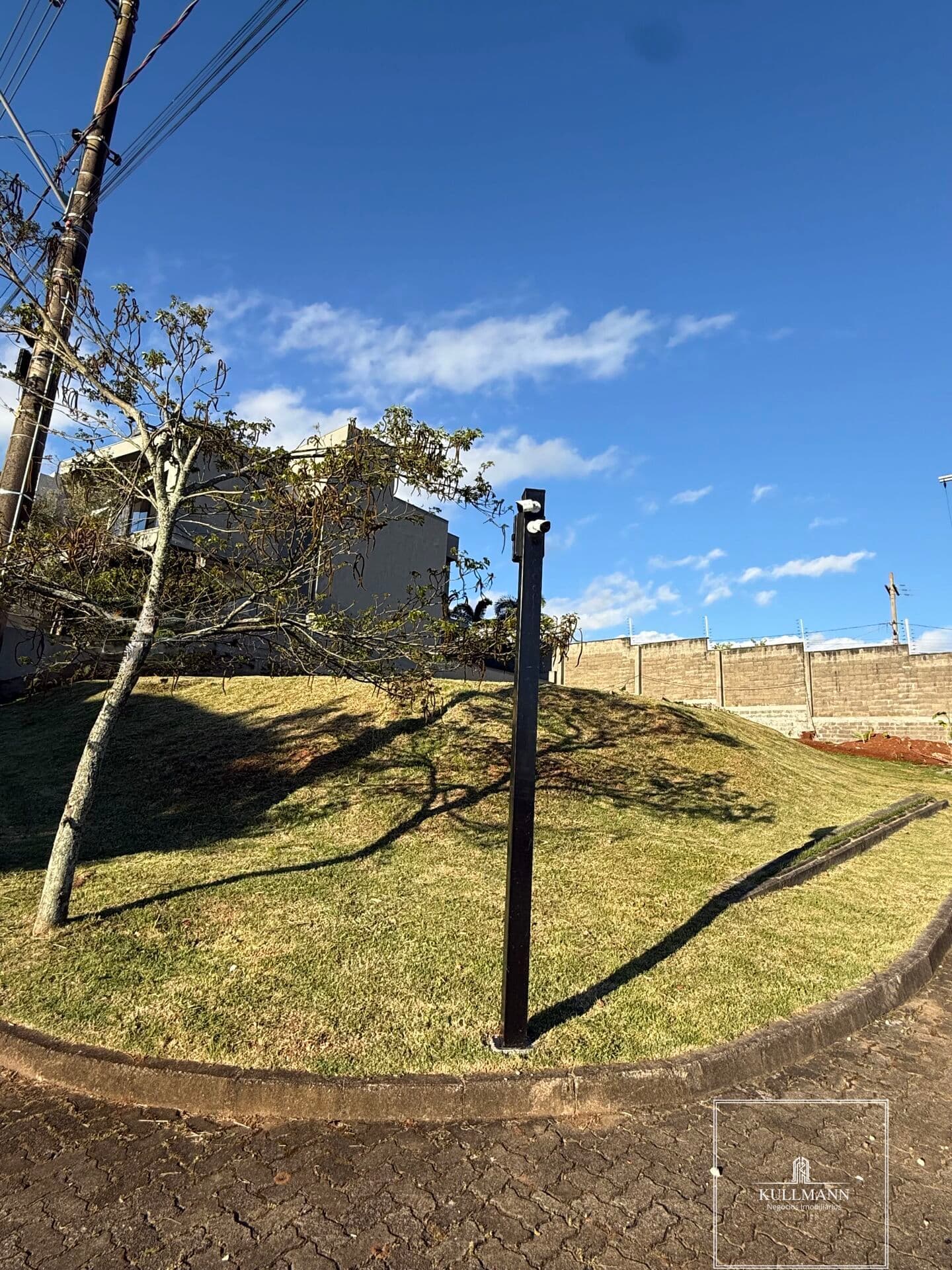 Lote Exclusivo de 400m² em Esquina com Vista Privilegiada