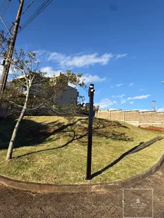 Lote Exclusivo de 400m² em Esquina com Vista Privilegiada