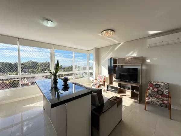 Apartamento de 2 Dormitórios com Suíte no Bairro Universitário