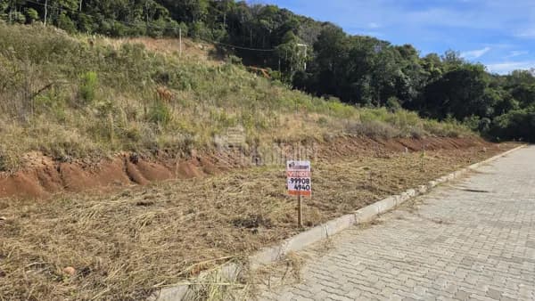 Terreno à venda no bairro Tamandaré em Garibaldi/RS