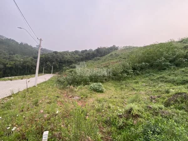 Terreno à venda no bairro São Roque em Bento Gonçalves/RS