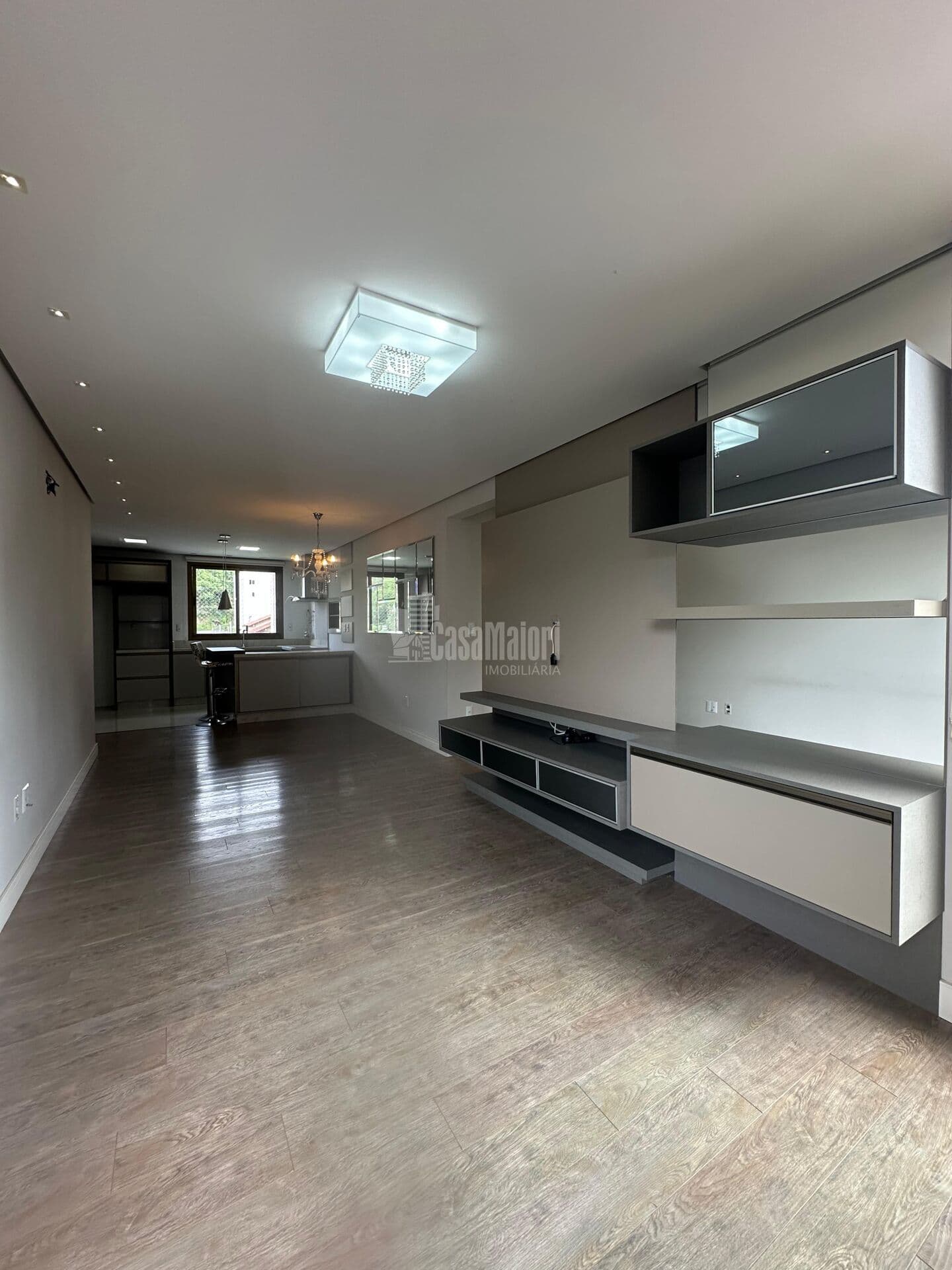 Apartamento de 3 dormitórios sendo uma suíta