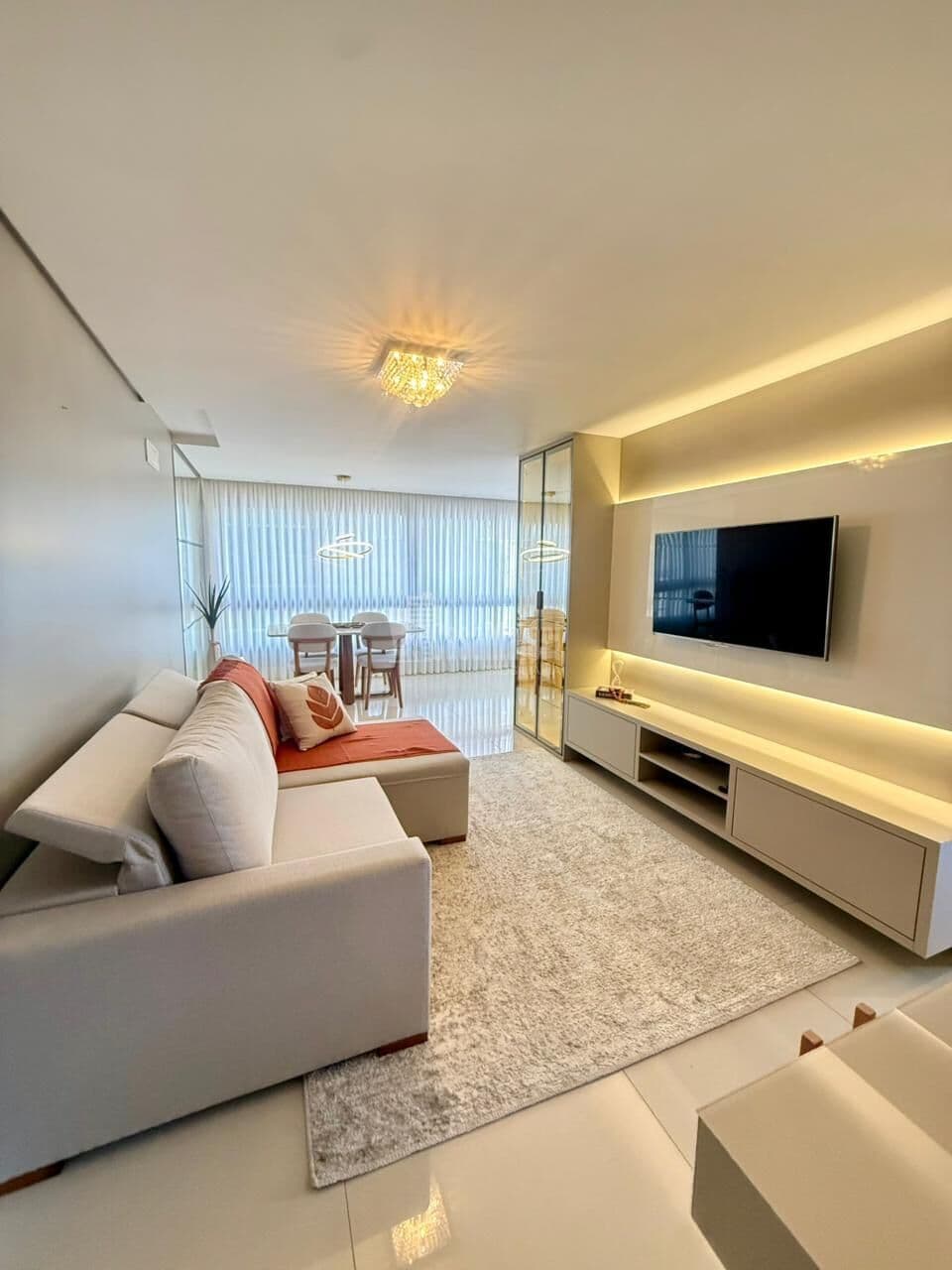 Apartamento Alto Padrão Finamente Mobiliado