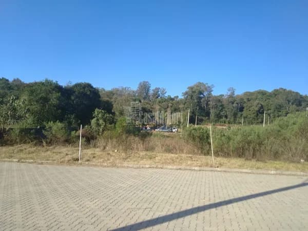 Terreno no Loteamento Peruffo - Vila Nova 2