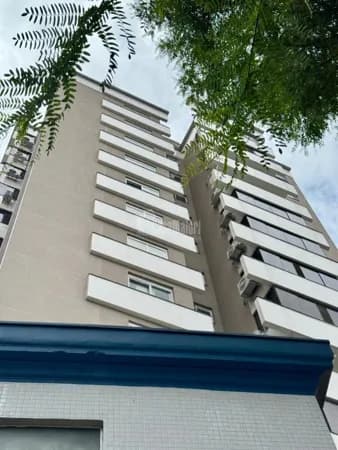 Amplo Apartamento no Centro