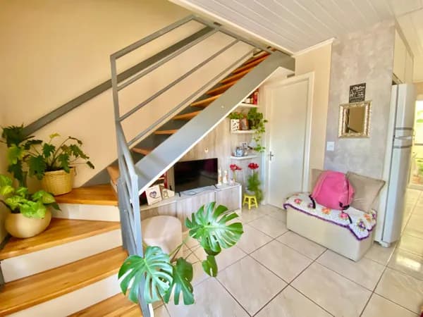 Sobrado Financiável semi-mobiliado no Bairro Vila Nova 2