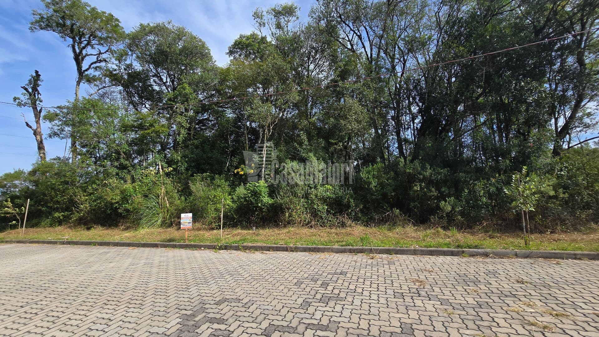 Terreno a venda no Loteamento Reserva das Araucárias no Santo Antão!