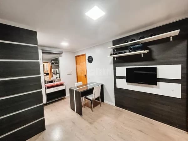 STUDIO MOBILIADO NO CENTRO
