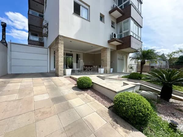 Apartamento mobiliado com 3 dormitórios e suíte
