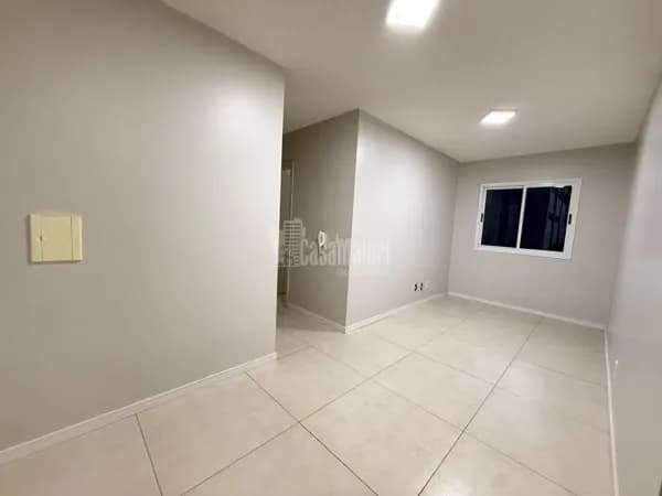 Apartamento de 2 dormitórios no Bairro Verona